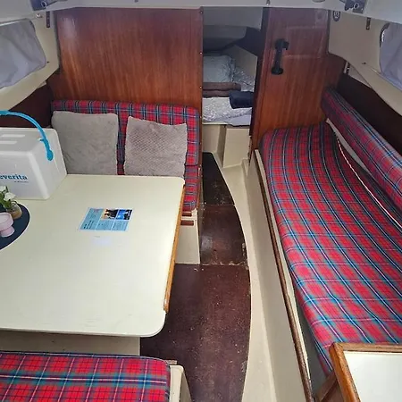 Botel Classic Boat 25 Belem Lisboa