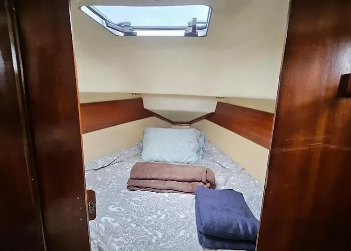 Classic Boat 25 Belem