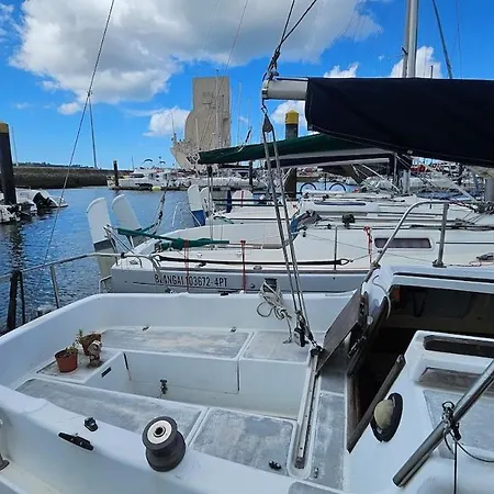 Classic Boat 25 Belem 船屋 *