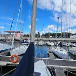 Ботель Classic Boat 25 Belem
